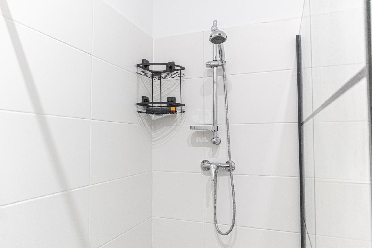 9 Min From City Center - Beautiful Studio Near U1 Reumannplatz Viena Exterior foto